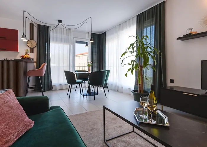 Kalla Opatija 2 * 沃洛斯科